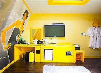 O2 Motel Busan Otel